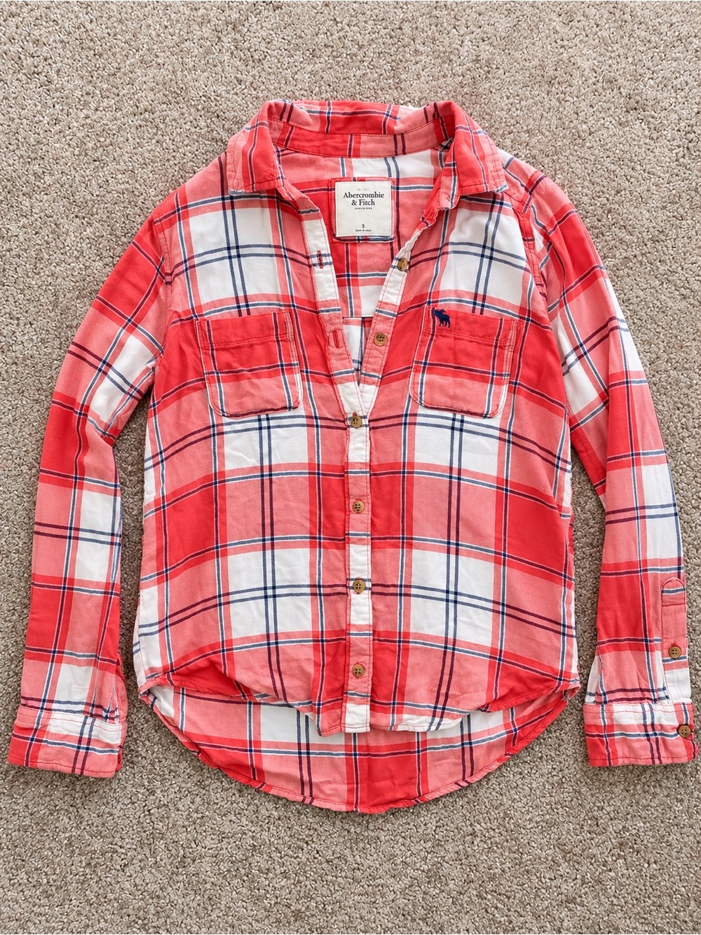 Abercrombie & Fitch Red White Navy Plaid Button Down Shirt Size Small